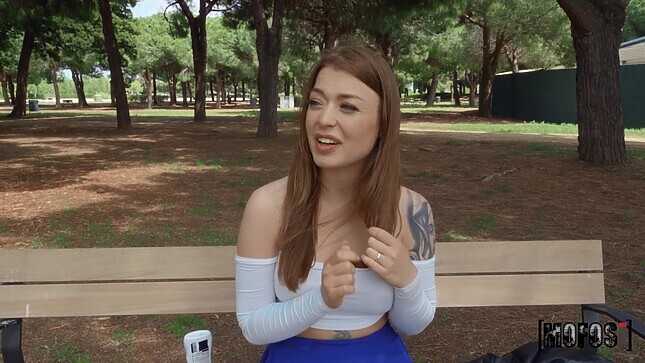 Pickup in the park and sex on the grass